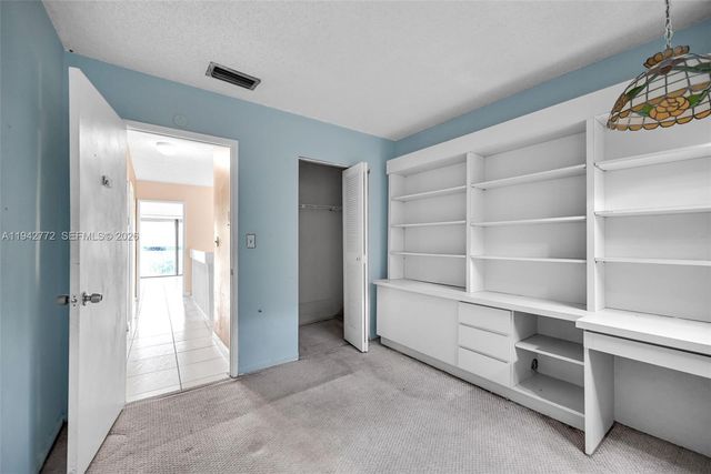 9907 NW 9th St Cir 15-20, Miami, FL 33172