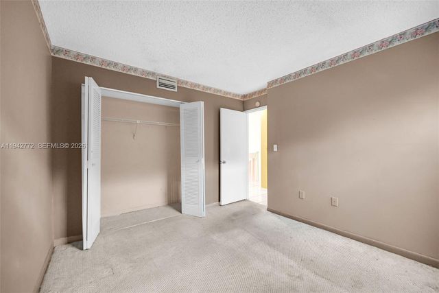 9907 NW 9th St Cir 15-20, Miami, FL 33172