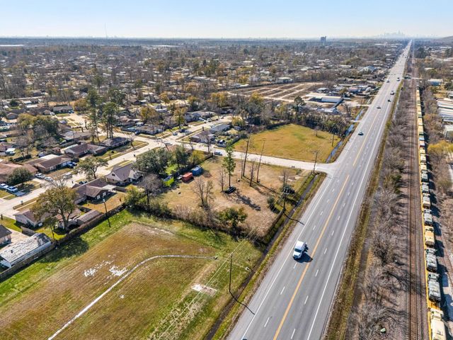 13306 Old Beaumont Highway, Houston, TX 77049