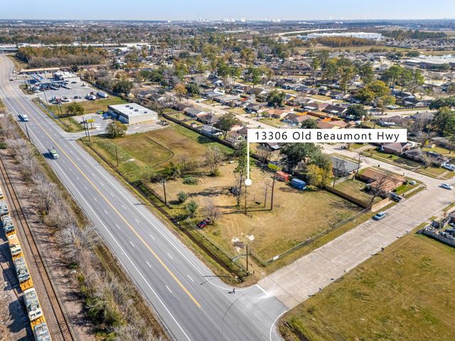 13306 Old Beaumont Highway, Houston, TX 77049