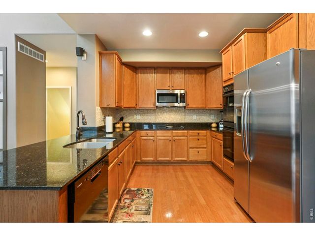 1115 Button Rock Dr, Longmont, CO 80504