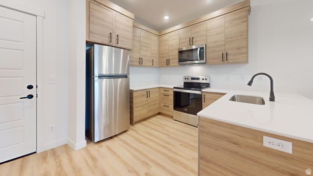 1126 W 250 S, American Fork, UT 84003