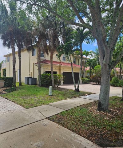 13382 Lakepointe Circle, Cooper City, FL 33330