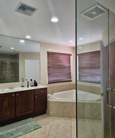 13382 Lakepointe Circle, Cooper City, FL 33330