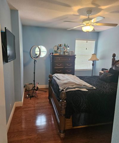 13382 Lakepointe Circle, Cooper City, FL 33330