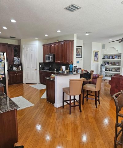 13382 Lakepointe Circle, Cooper City, FL 33330