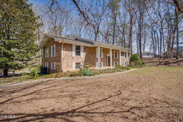 6800 West Allens Bridge Road, Greeneville, TN 37743