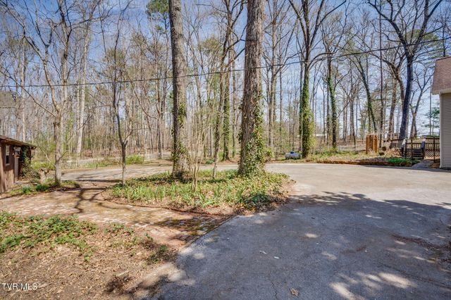 6800 West Allens Bridge Road, Greeneville, TN 37743