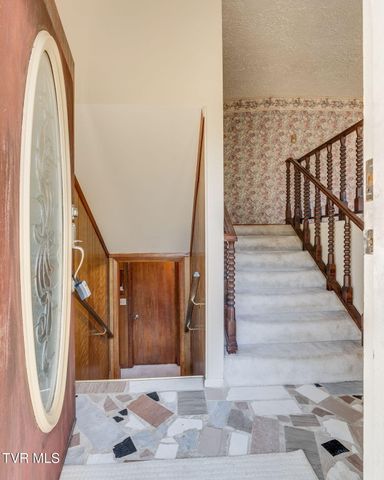 6800 West Allens Bridge Road, Greeneville, TN 37743