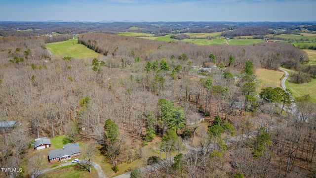 6800 West Allens Bridge Road, Greeneville, TN 37743