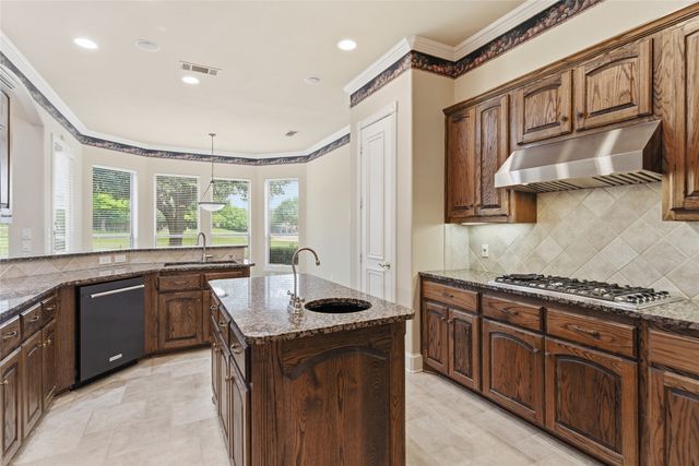 3005 Crooked Stick Drive, Plano, TX 75093
