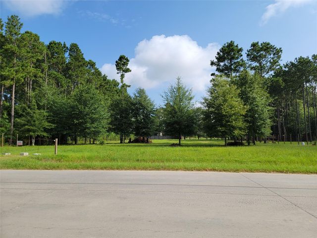 180 County Road 5015, Cleveland, TX 77327