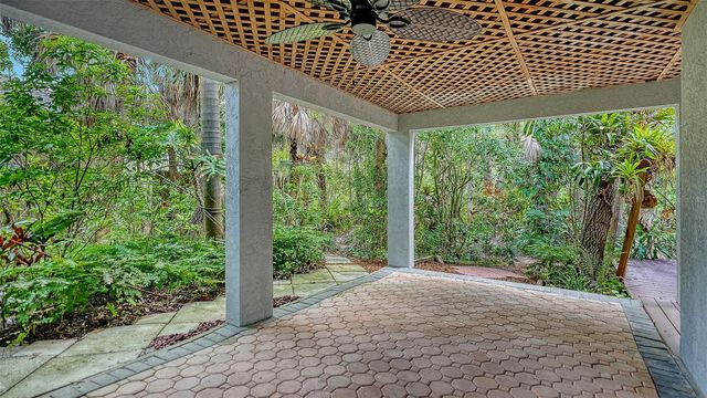2046 CORDES STREET, Osprey, FL 34229