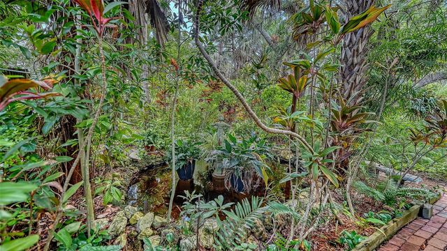 2046 CORDES STREET, Osprey, FL 34229