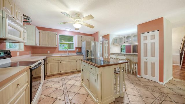 2046 CORDES STREET, Osprey, FL 34229