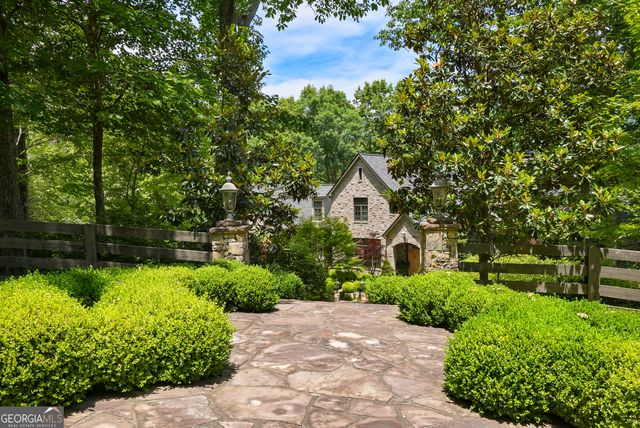 125 Crabapple Court, Clarkesville, GA 30523