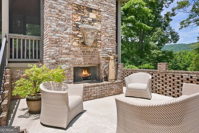 125 Crabapple Court, Clarkesville, GA 30523