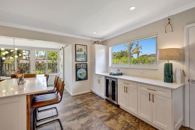 14 NE 26th Court, Wilton Manors, FL 33334