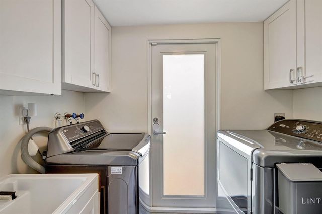14 NE 26th Court, Wilton Manors, FL 33334