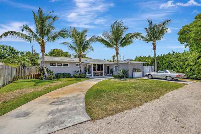 14 NE 26th Court, Wilton Manors, FL 33334