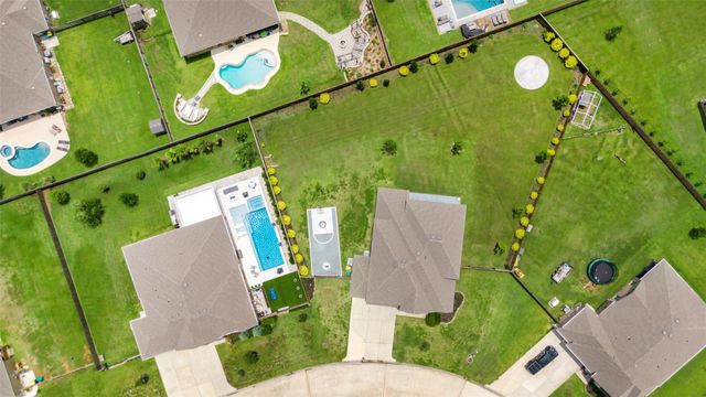 6006 Henry Hamlet Drive, Conroe, TX 77304