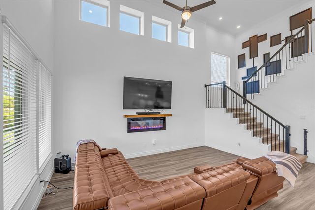 6006 Henry Hamlet Drive, Conroe, TX 77304