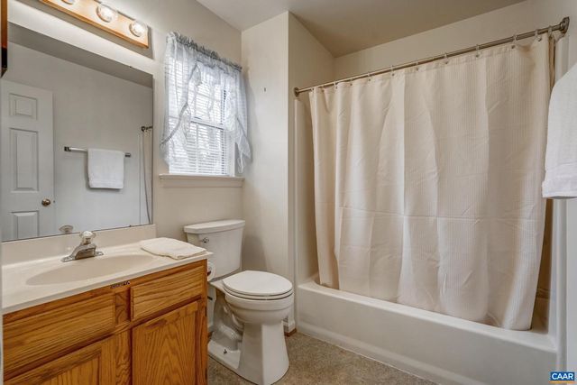 1445 WILLOW LAKE DR, Charlottesville, VA 22902