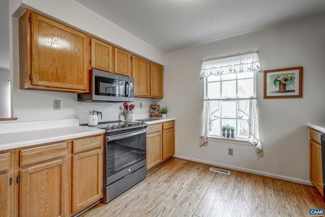 1445 WILLOW LAKE DR, Charlottesville, VA 22902