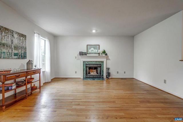 1445 WILLOW LAKE DR, Charlottesville, VA 22902