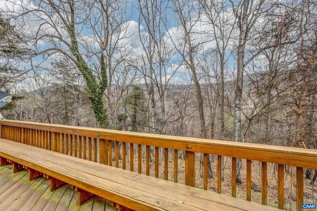 1445 WILLOW LAKE DR, Charlottesville, VA 22902