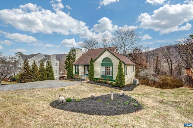 1445 WILLOW LAKE DR, Charlottesville, VA 22902