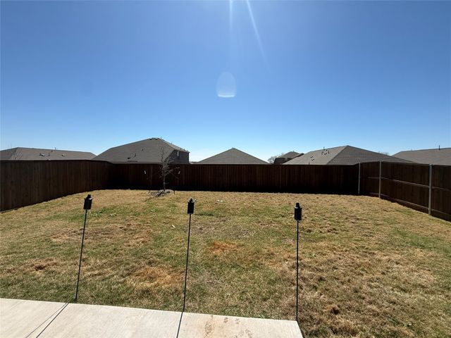 14120 Hammersmith Street, Pilot Point, TX 76258