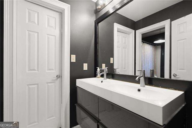 1020 Old Lathemtown Road, Canton, GA 30115