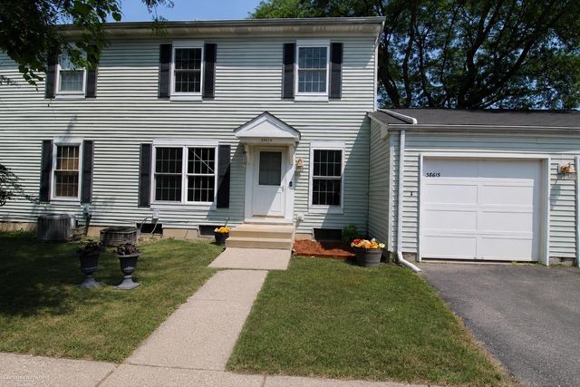 38615 Diamond Head Court, Clinton Twp, MI 48038