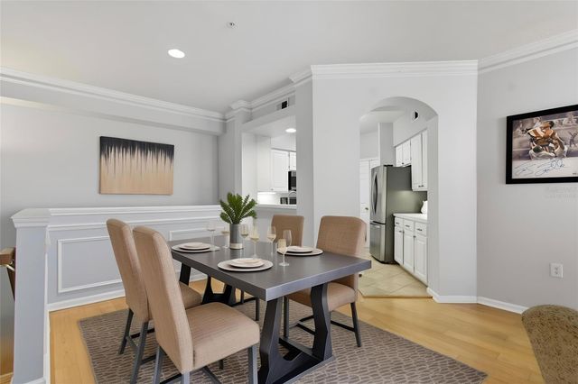 2212 BAY CLUB CIRCLE 2212, Tampa, FL 33607