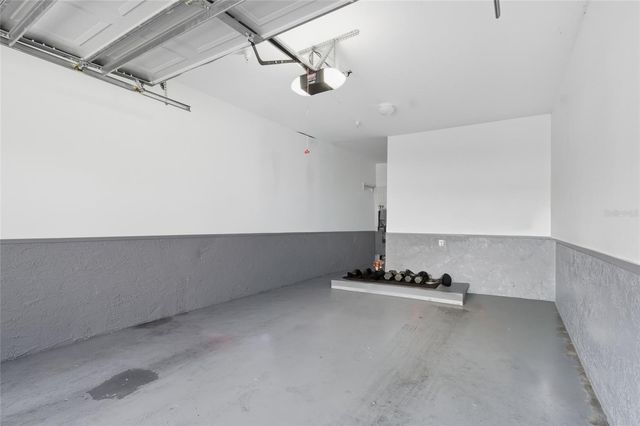 2212 BAY CLUB CIRCLE 2212, Tampa, FL 33607