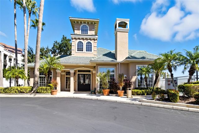 2212 BAY CLUB CIRCLE 2212, Tampa, FL 33607
