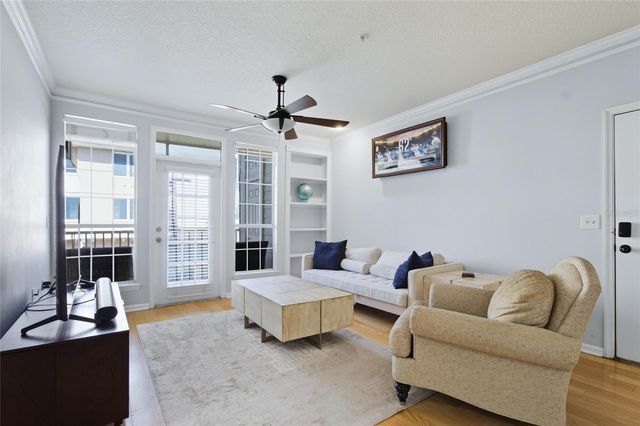 2212 BAY CLUB CIRCLE 2212, Tampa, FL 33607