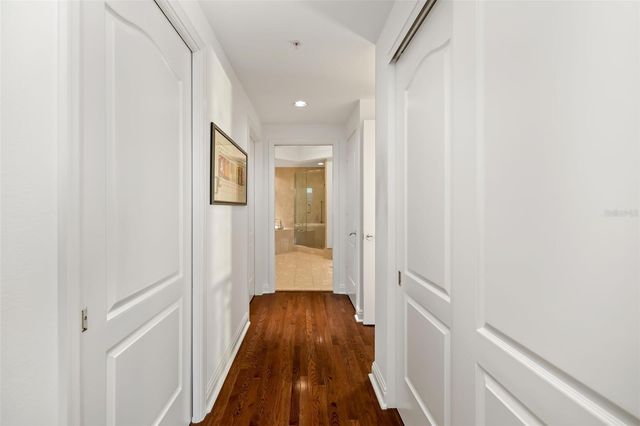 50 CENTRAL AVENUE 14D, Sarasota, FL 34236