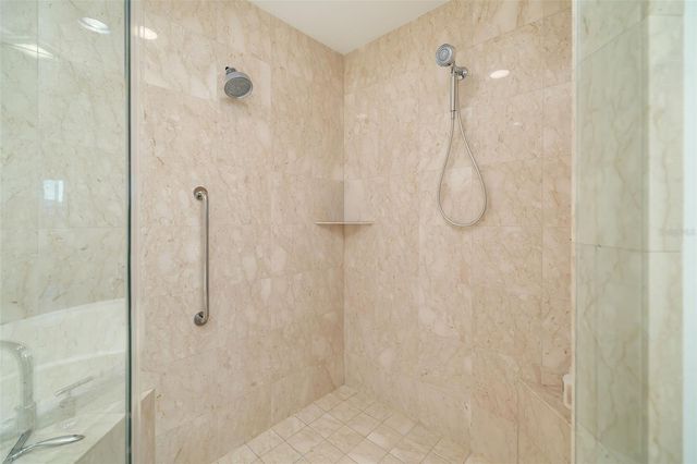 50 CENTRAL AVENUE 14D, Sarasota, FL 34236