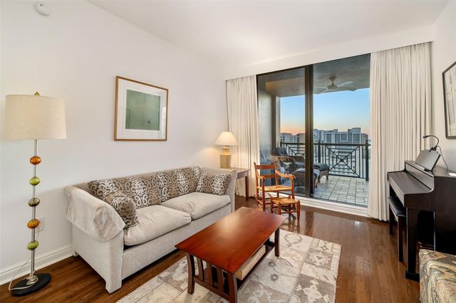 50 CENTRAL AVENUE 14D, Sarasota, FL 34236