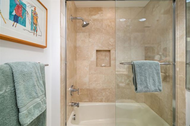 50 CENTRAL AVENUE 14D, Sarasota, FL 34236