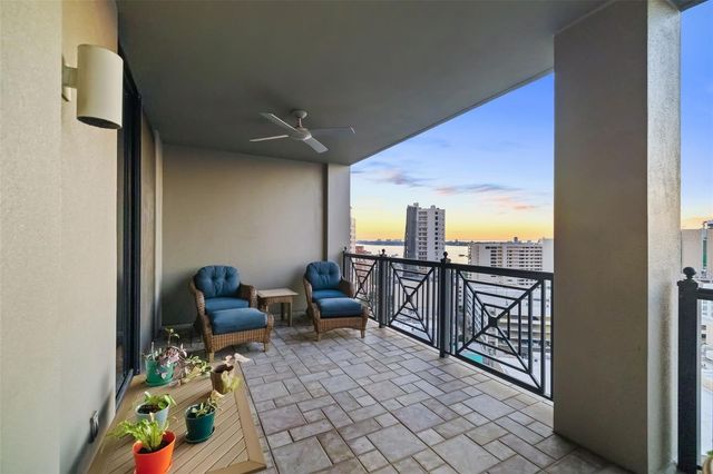 50 CENTRAL AVENUE 14D, Sarasota, FL 34236