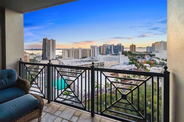 50 CENTRAL AVENUE 14D, Sarasota, FL 34236