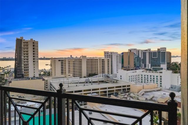 50 CENTRAL AVENUE 14D, Sarasota, FL 34236