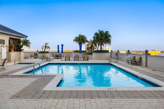 50 CENTRAL AVENUE 14D, Sarasota, FL 34236