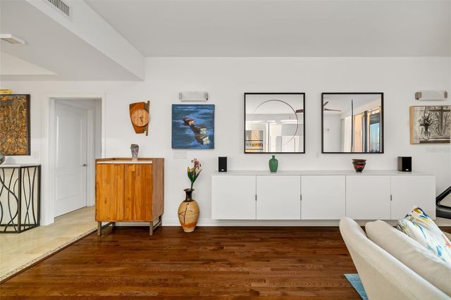 50 CENTRAL AVENUE 14D, Sarasota, FL 34236