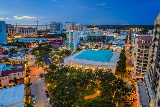 50 CENTRAL AVENUE 14D, Sarasota, FL 34236