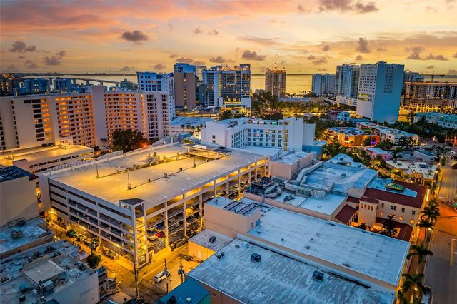 50 CENTRAL AVENUE 14D, Sarasota, FL 34236