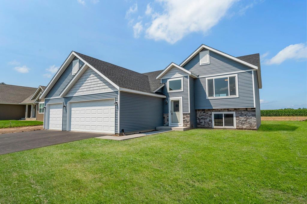 106 Maple Court, Cannon Falls, MN 55009 — exterior
